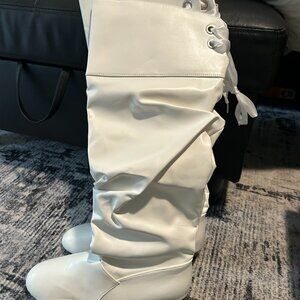 White Over the kNee Slouchy Boot Size 7